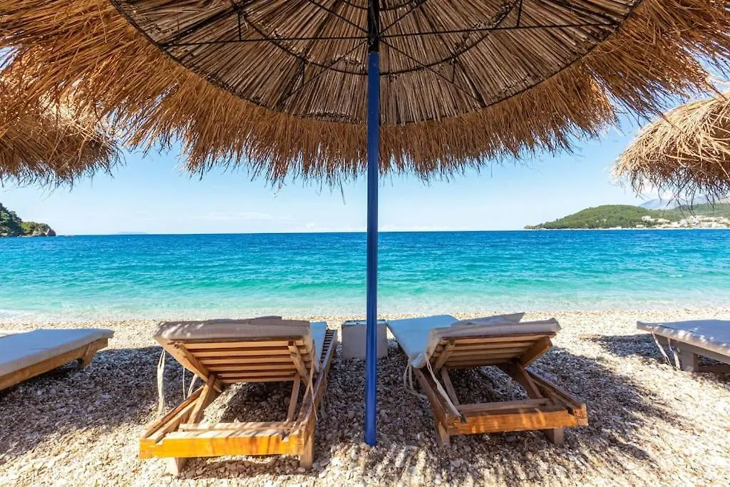 Potam'Sea Bliss 34- Beach Front, Sun Beds & Parking Apartment Himare