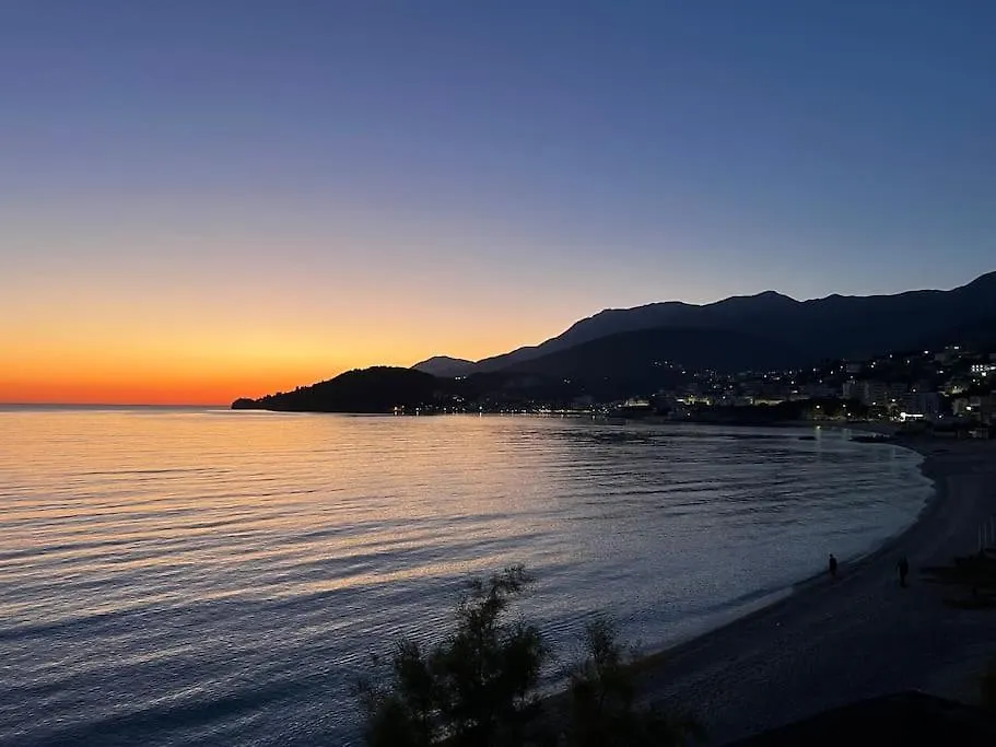 Potam'Sea Bliss 34- Beach Front, Sun Beds & Parking Apartment Himare